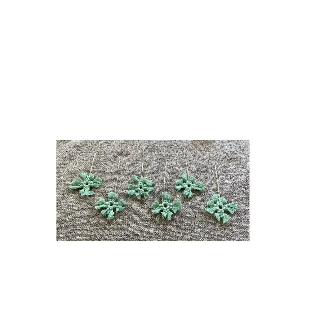 Handmade Cotton Snowflake Ornaments of 6 Mint Green NWT